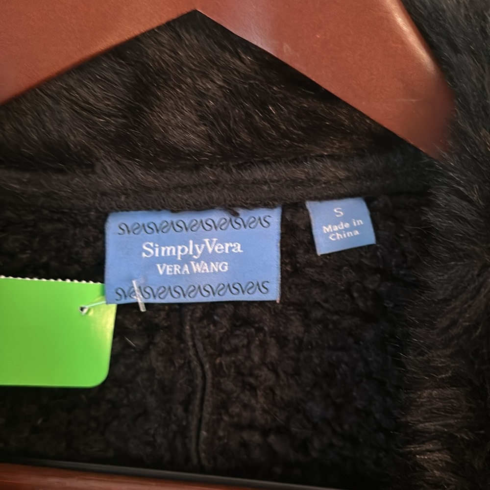 Simply Vera VERA WANG faux fur faux leather jacket - Picture 7 of 9